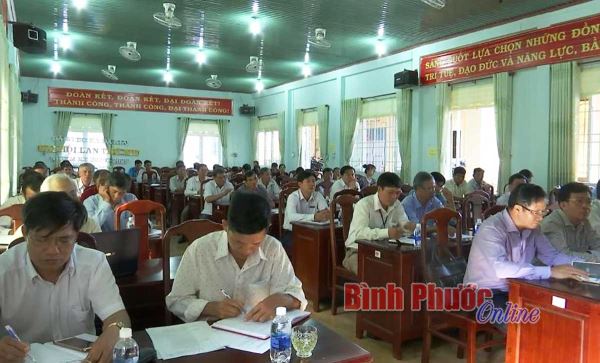 Đại biểu Quốc hội tiếp xúc cử tri tại huyện Bù Đốp và Bù Gia Mập