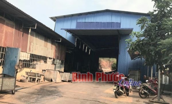 Phát hiện nam công nhân tử vong trên máy chẻ điều