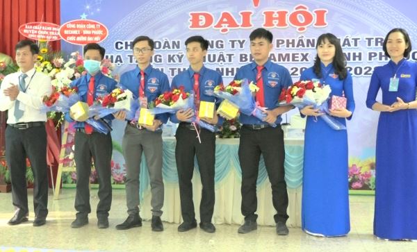 Đại hội Chi đo&agrave;n C&ocirc;ng ty Cổ phần Ph&aacute;t triển Hạ tầng Kỹ thuật Becamex - B&igrave;nh Phước