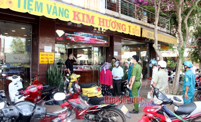 Tân Bình: 200 cơ sở kinh doanh, dịch vụ tạm ngưng đóng cửa