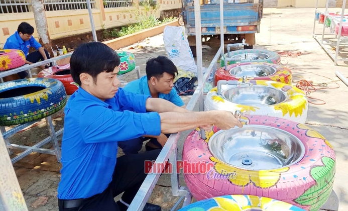 Những công trình thanh niên ý nghĩa trong đại dịch