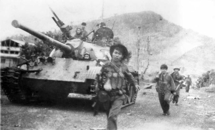 Trang sử chói lọi, khát vọng hùng cường - Bài 1