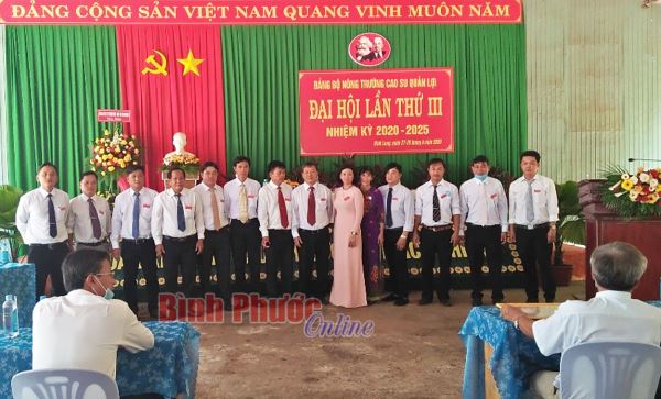 Cao su Quản Lợi phấn đấu thu nhập bình quân 9 triệu đồng/người/tháng
