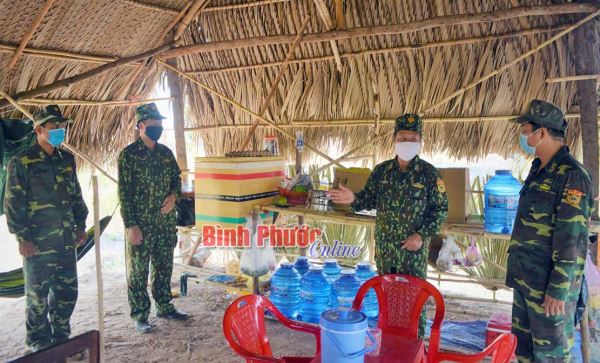 Kiểm tra công tác phòng, chống Covid-19 ở khu vực biên giới