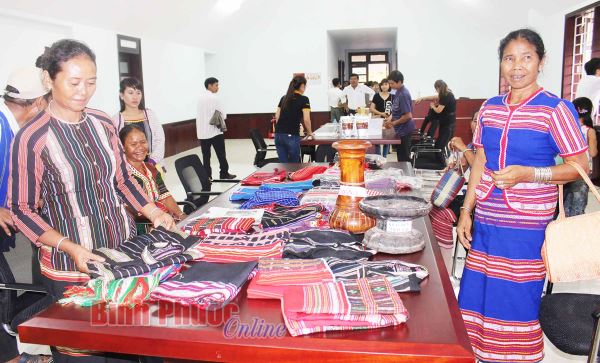 Để Khu bảo tồn văn h&oacute;a S&rsquo;ti&ecirc;ng s&oacute;c Bom Bo thu h&uacute;t du kh&aacute;ch