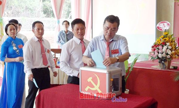 Bù Ðăng: 100% cơ sở đảng tổ chức thành công đại hội nhiệm kỳ 2020-2025