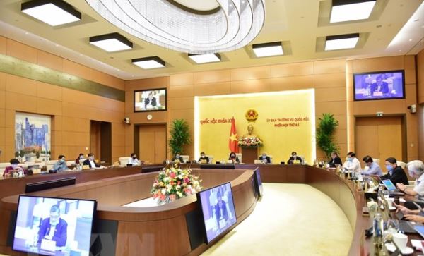 Ủy ban Thường vụ Quốc hội ban hành Nghị quyết phê chuẩn nhân sự