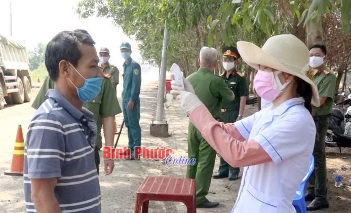 Chơn Thành, Lộc Ninh thành lập các chốt kiểm soát dịch Covid-19