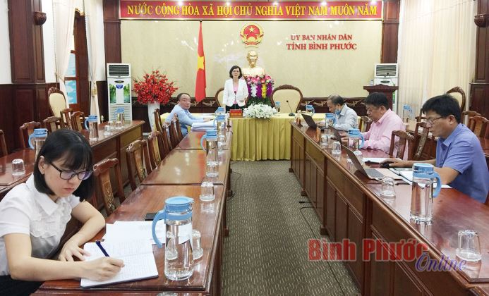 Sống chung an to&agrave;n với dịch bệnh nhưng kh&ocirc;ng được chủ quan, lơ l&agrave;