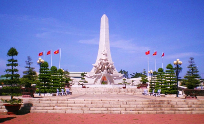 Đồng Xoài rực lửa chiến công - mốc son chói lọi