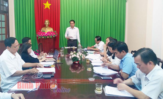 Tốc độ ph&aacute;t triển kinh tế v&ugrave;ng DTTS c&ograve;n chậm