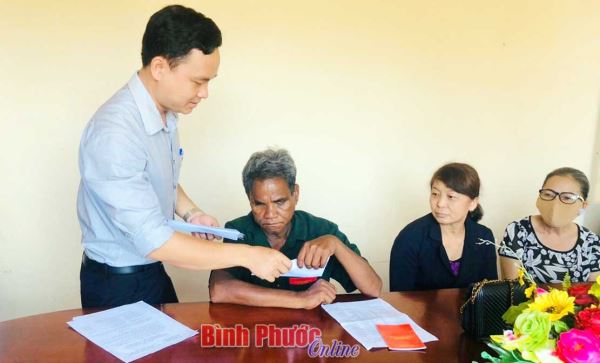 36.856 lượt người được nhận tiền hỗ trợ