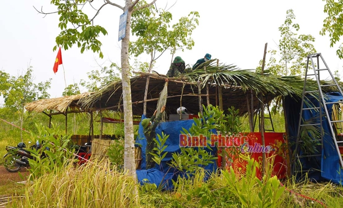 Chiến sĩ bi&ecirc;n ph&ograve;ng nơi tuyến đầu chống dịch