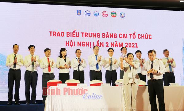 Bình Phước kêu gọi “sếu đầu đàn” - Những nhà đầu tư lớn về “xây tổ”