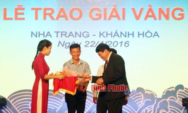 Săn đề tài - Bản lĩnh và năng lực mỗi nhà báo