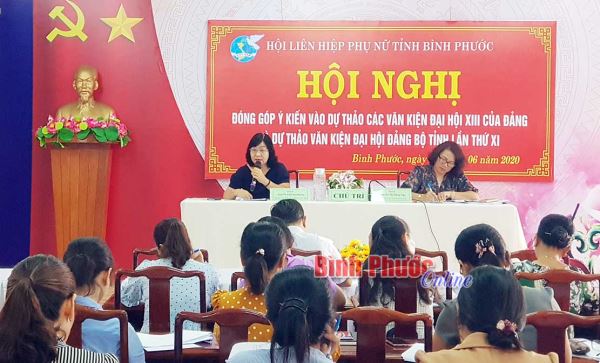 Phụ nữ tỉnh góp ý dự thảo văn kiện Đại hội Ðảng