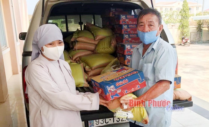 Tính nhân văn thời Covid-19