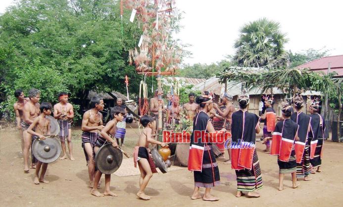 Độc đ&aacute;o nhạc cụ truyền thống của người S&rsquo;ti&ecirc;ng