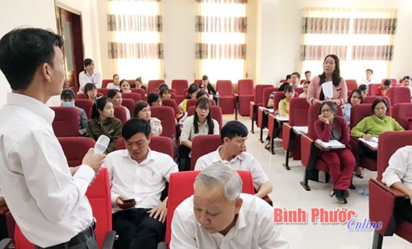 100 doanh nghiệp đối thoại với cơ quan thuế