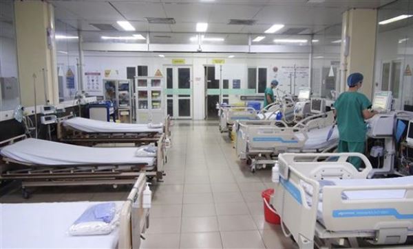 Diễn biến bệnh BN 50 phức tạp, xét nghiệm lúc âm tính, lúc dương tính