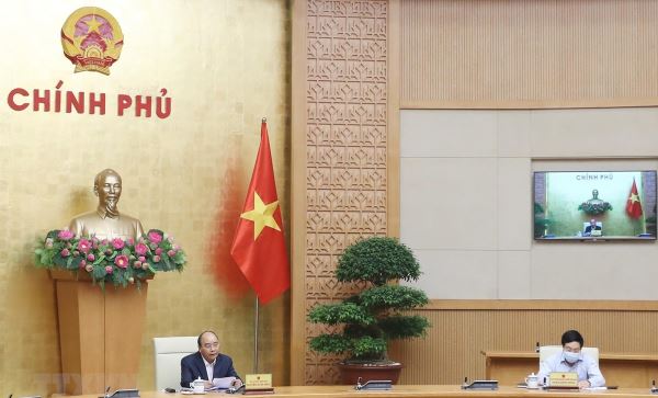 Thủ tướng: Nới lỏng một bước hoạt động xã hội nhưng phải kiểm soát