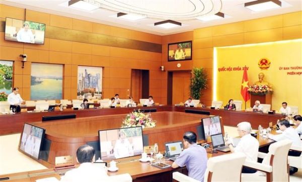 Dự kiến 2 kịch bản tăng trưởng kinh tế khi kiểm soát được COVID-19