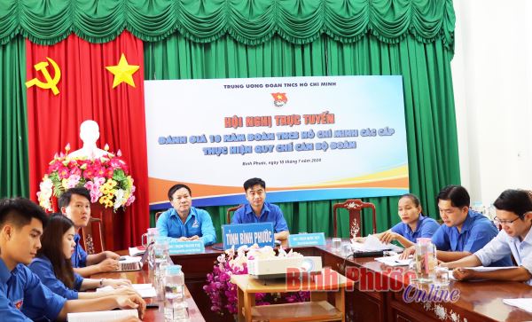 Sơ kết 10 năm thực hiện quy chế cán bộ đoàn các cấp