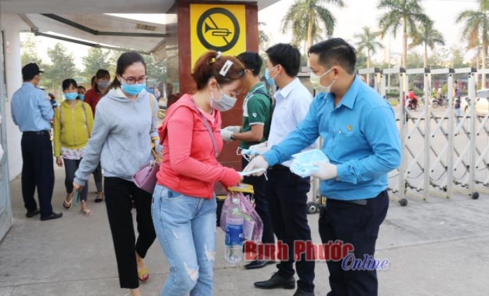 Đẩy mạnh công tác phòng, chống dịch Covid-19 và duy trì các hoạt động kinh tế