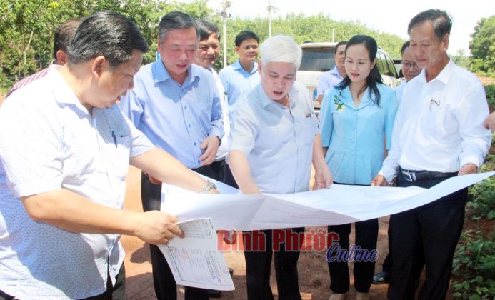 B&ugrave; Đốp cần đầu tư hạ tầng đ&aacute;p ứng nhu cầu ph&aacute;t triển