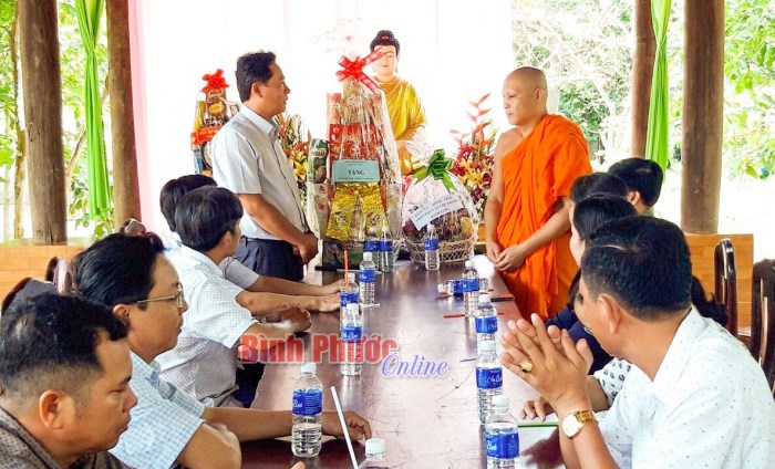 Ch&uacute;c mừng lễ Sene Dolta tại c&aacute;c ch&ugrave;a Khmer tr&ecirc;n địa b&agrave;n tỉnh