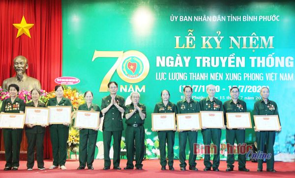 Tuyên dương 70 cựu thanh niên xung phong làm theo lời Bác
