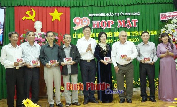 Bình Long họp mặt kỷ niệm 90 năm Ngày truyền thống ngành Tuyên giáo của Đảng