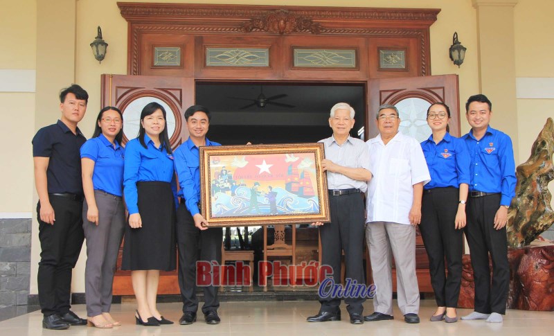 Tuổi trẻ Bình Dương - Bình Phước tri ân nguyên Chủ tịch nước Nguyễn Minh Triết
