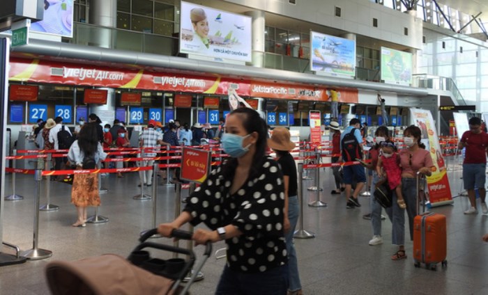 Từ 0h ngày 12-8, tiếp tục dừng các chuyến bay chở khách đến Đà Nẵng