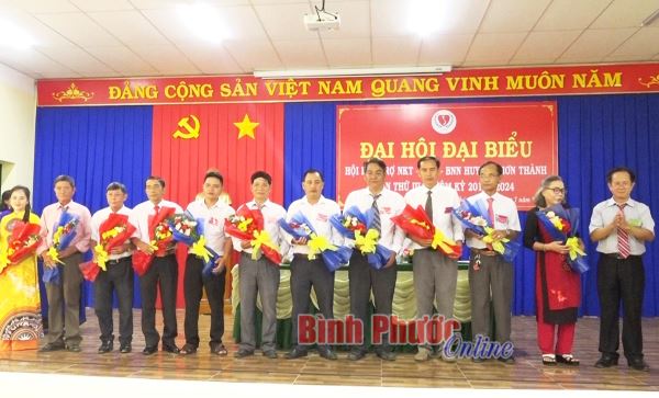 Đại hội Hội bảo trợ NKT-TMC&BNN huyện Chơn Thành lần thứ III