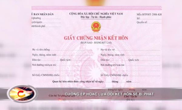 Bản tin 100 độ ngày 20-7: Cưỡng ép hoặc lừa dối kết hôn sẽ bị phạt tiền