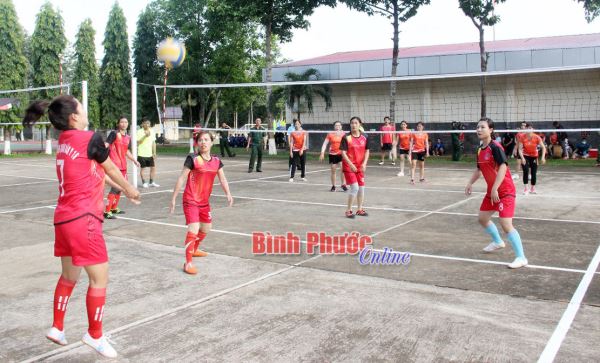 Binh đoàn 16 khai mạc hội thao chào mừng đại hội Đảng bộ