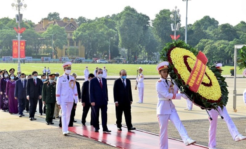 Lãnh đạo Đảng, Nhà nước vào Lăng viếng Chủ tịch Hồ Chí Minh nhân kỷ niệm 75 năm Quốc khánh 2-9