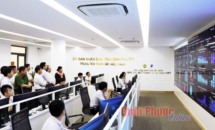 Khảo sát, kết nối hệ thống thông tin phục vụ chỉ đạo, điều hành của tỉnh Bình Phước
