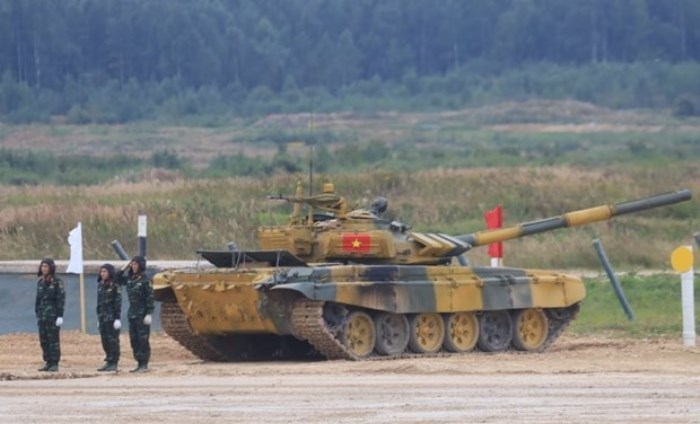 Đội tuyển tăng Việt Nam gi&agrave;nh vị tr&iacute; thứ hai của bảng 2 tại Army Games