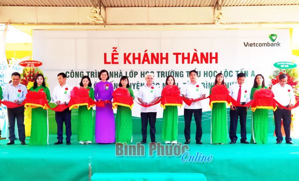 Khánh thành công trình 8 phòng học tại Trường tiểu học Lộc Tấn A