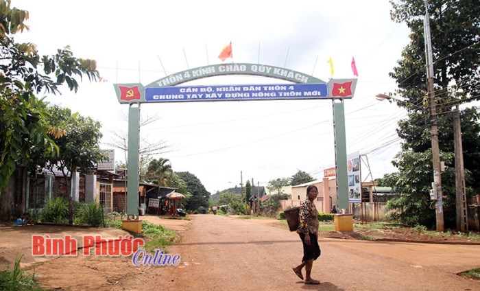 Nâng cao hiệu quả lãnh đạo của Ðảng trong vùng đồng bào dân tộc thiểu số - Bài 2