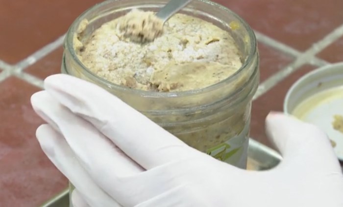 Bản tin 100 độ ngày 2-9: Khó thu hồi pate Minh Chay