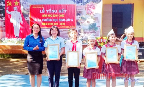 Nguyễn Quỳnh Chi đoạt giải nhất cuộc thi online: Thiếu nhi Bình Phước kể chuyện Bác Hồ