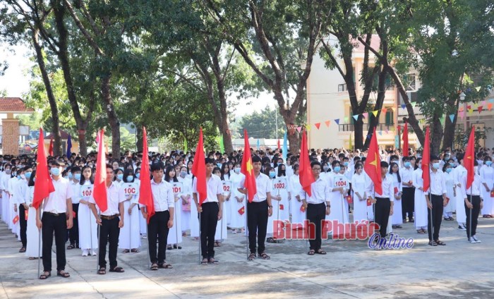 150 học sinh lớp 10 của thành phố Đồng Xoài được trả lại cơ hội học tập
