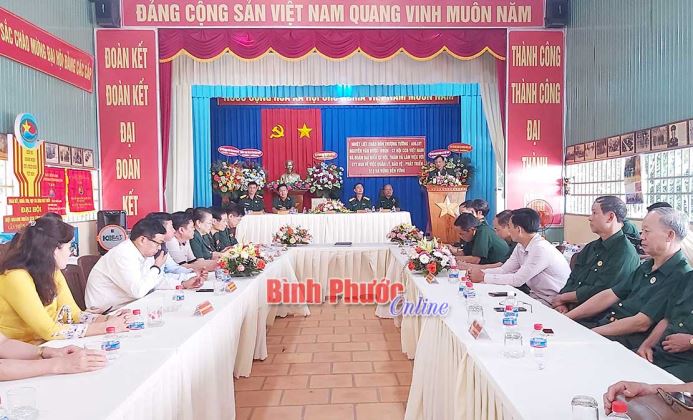 Chủ tịch Trung ương hội CCB Việt Nam thăm hội viên tỉnh Bình Phước