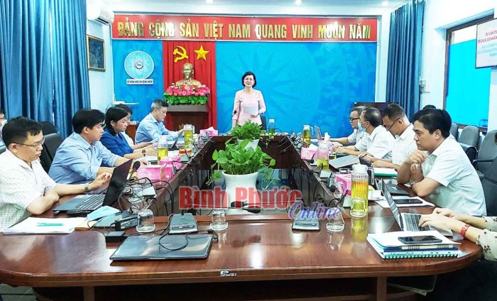 Khảo sát phông phóng xạ môi trường và xây dựng bản đồ phông phóng xạ môi trường tỉnh Bình Phước