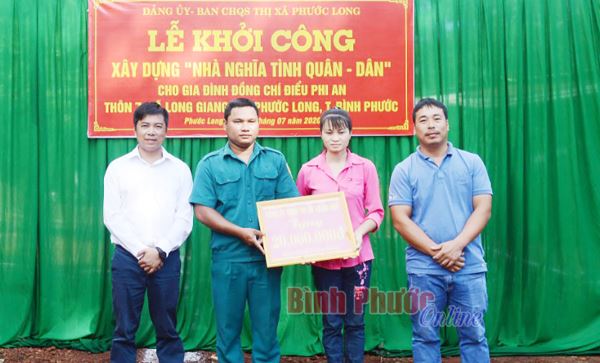 Khởi công xây dựng “Nhà nghĩa tình quân - dân”