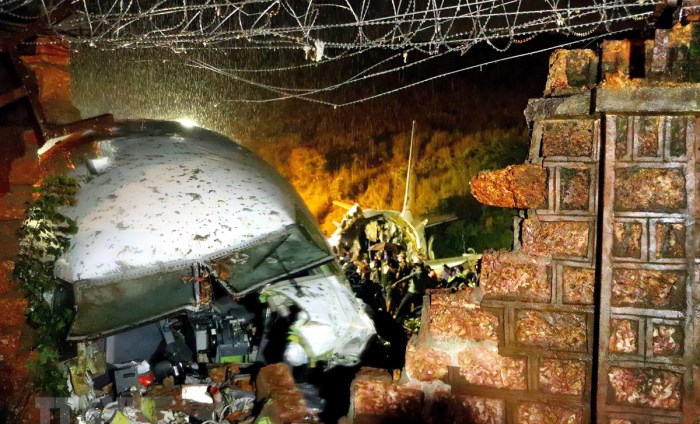 Vụ tai nạn máy bay tại Ấn Độ: Đã có 16 người chết, 123 người bị thương