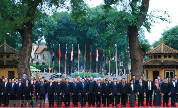 Việt Nam đóng góp tích cực vào thành lập Cộng đồng ASEAN